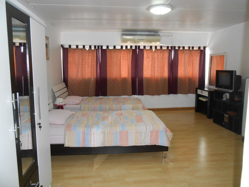 Mt-Room Pak Kret Exterior foto