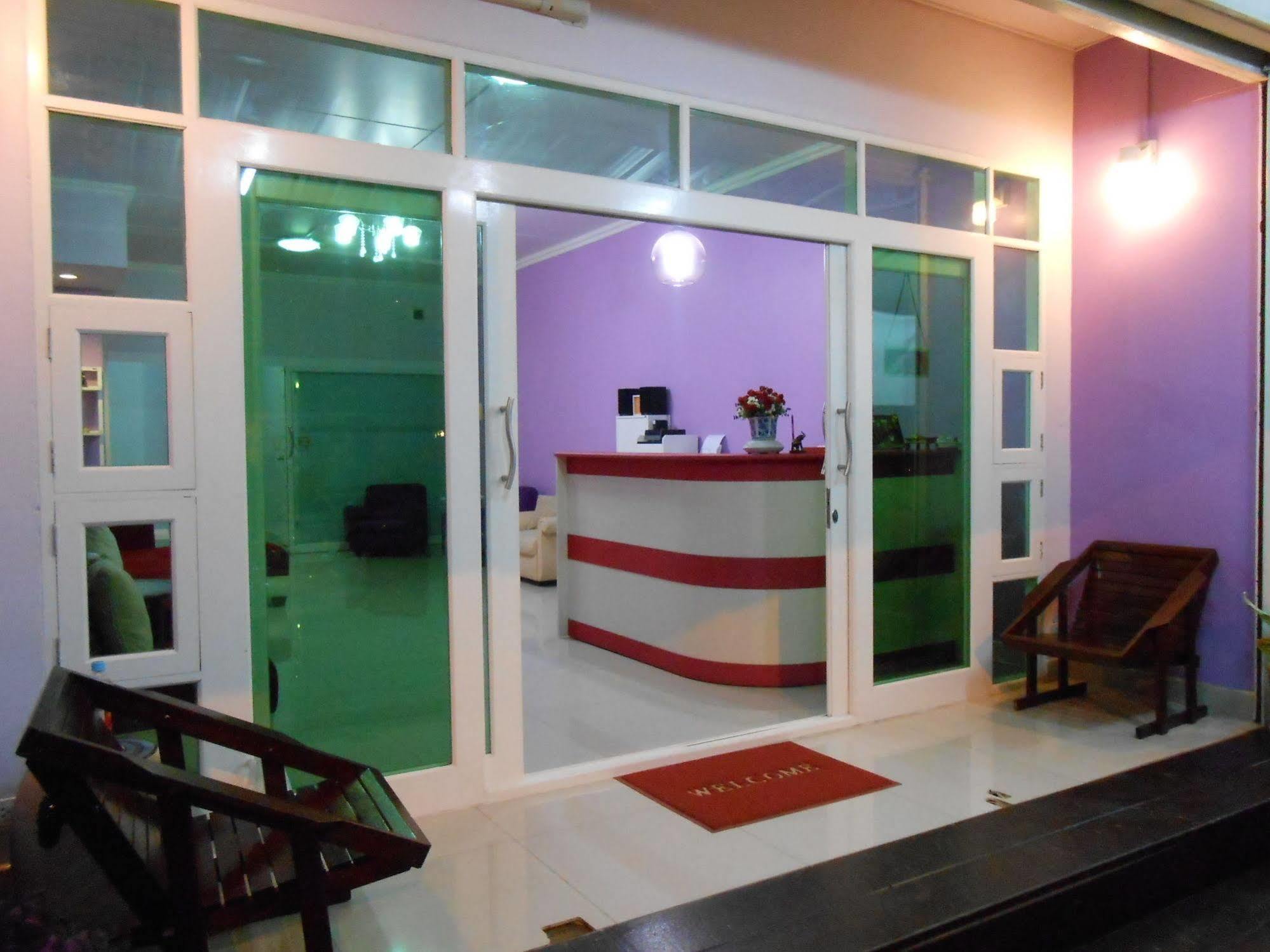 Mt-Room Pak Kret Exterior foto